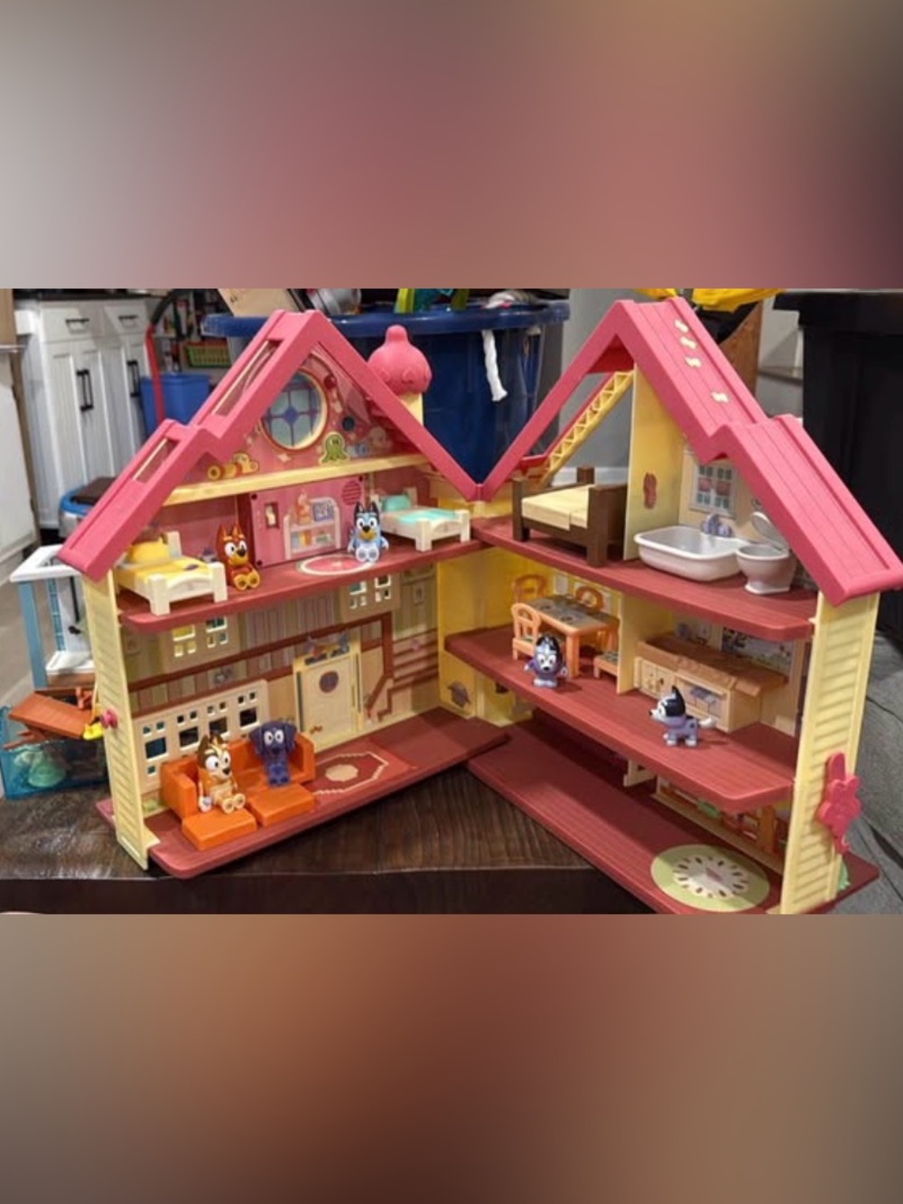 Bluey doll house